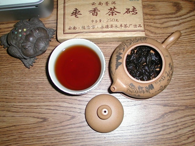 07' Luyechun Tea.jpg
