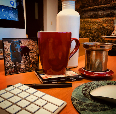 desk.jpg