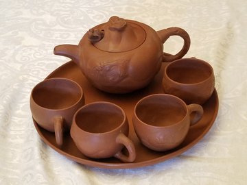 Yixing tea set.jpg