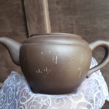 teapot-2.jpg