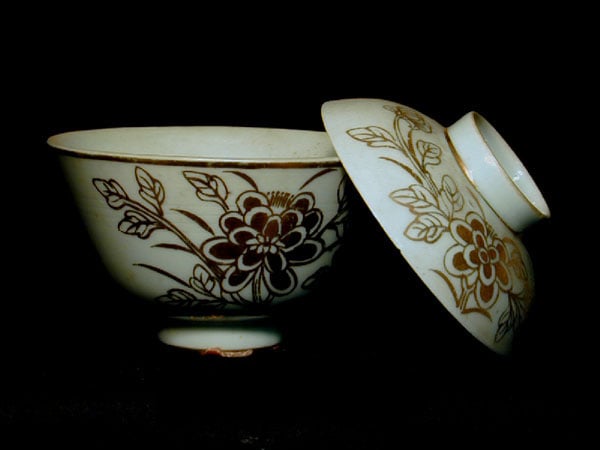 antiqueteacup3.jpg