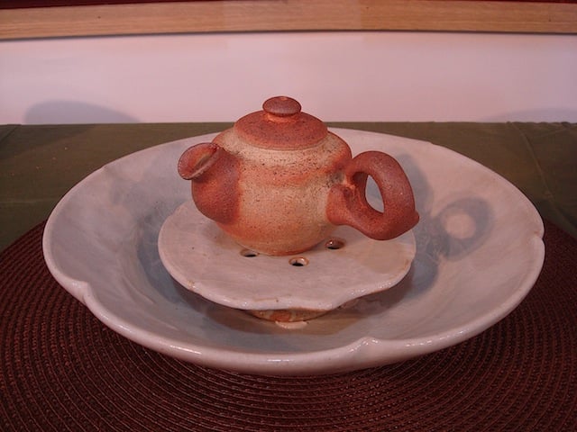Mungyeong teapot.jpg