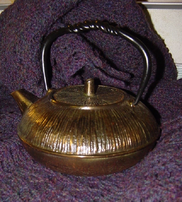 Tetsubin+shawl.jpg