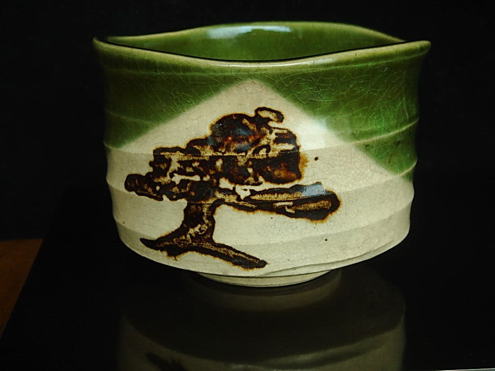 Oribe pine chawan.jpg
