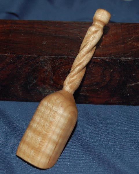 tea scoop 2 back_0097a.jpg
