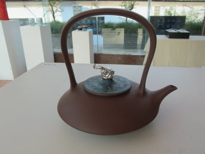 ProffessorZhengNingTeapot.jpg