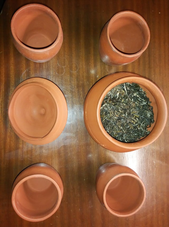 Mitticool pot & cups.jpg