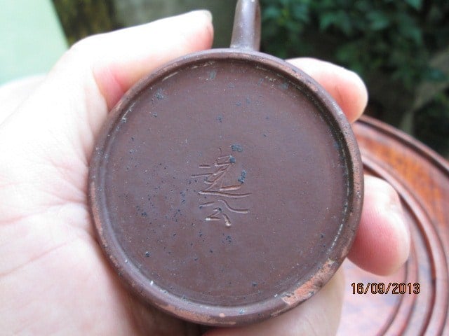 Pot1_2 (Copy).jpg