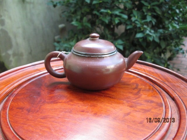 Pot8_1 (Copy).jpg