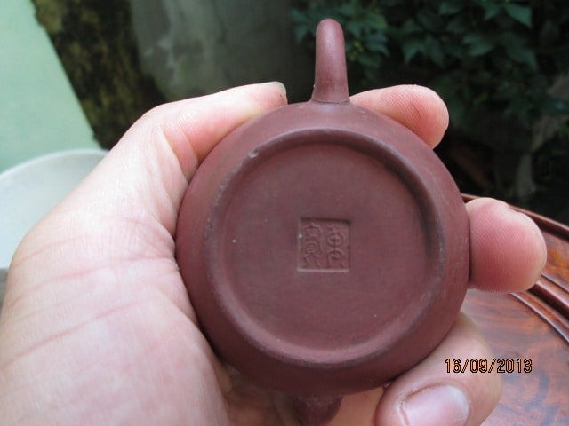 Pot9_2 (Copy).jpg